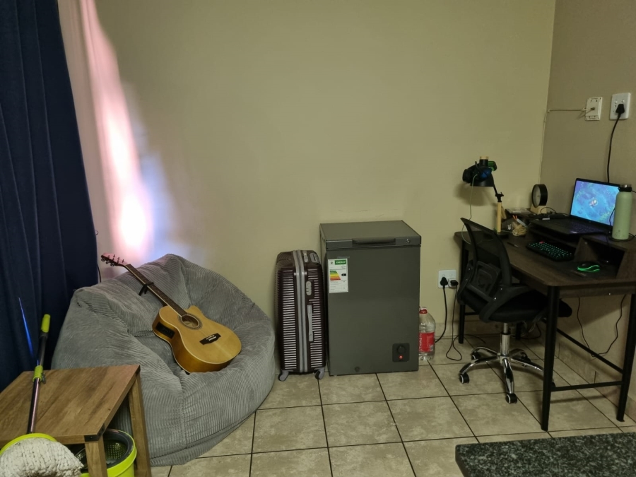 1 Bedroom Property for Sale in Die Bult North West